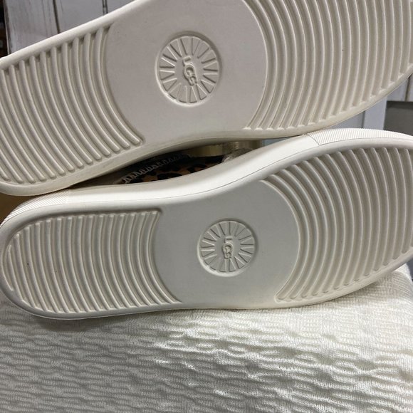 UGG Women's Dinale Exotic Sneakers - Coconut Milk/Leopard 8.5M - Picture 7 of 13